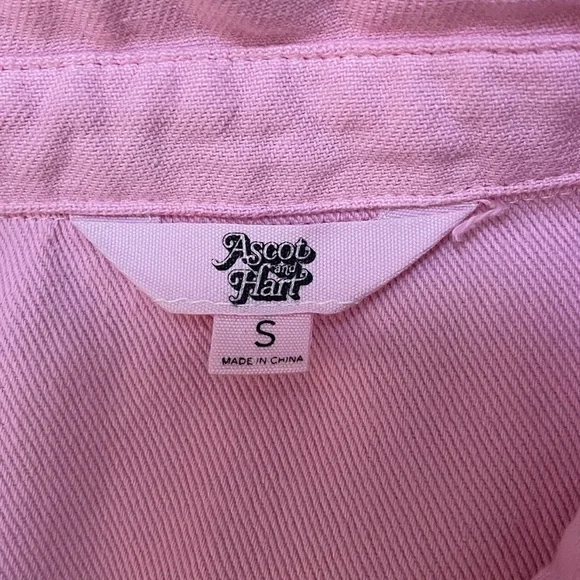 Ascot & Hart pink ribbed embroidered peace sign snap button jumpsuit size small - Picture 8 of 10